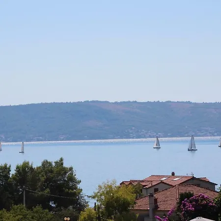 아파트 Comfortable Between Split And Trogir