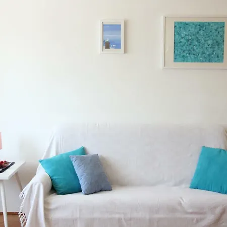 Daire Comfortable Between Split And Trogir *