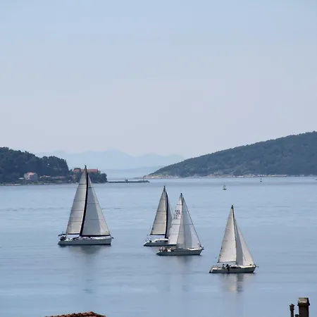 Comfortable Between Split And Trogir *